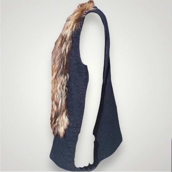 McGinn Fox Fur & Blue Wool Sweater Vest - Picture 4 of 6